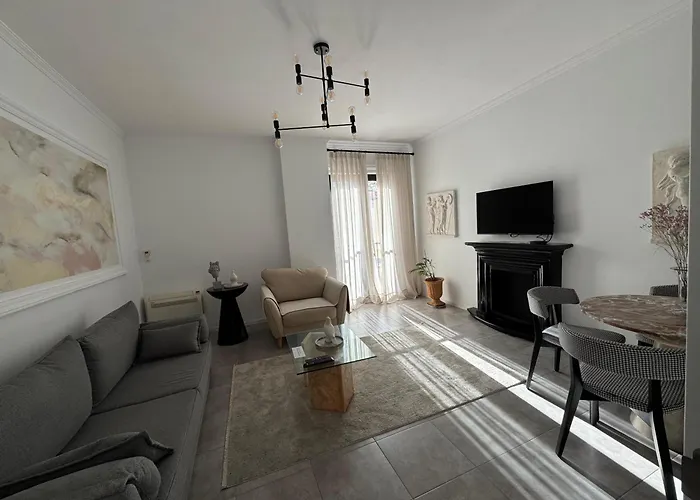 Apartament Dennys Center